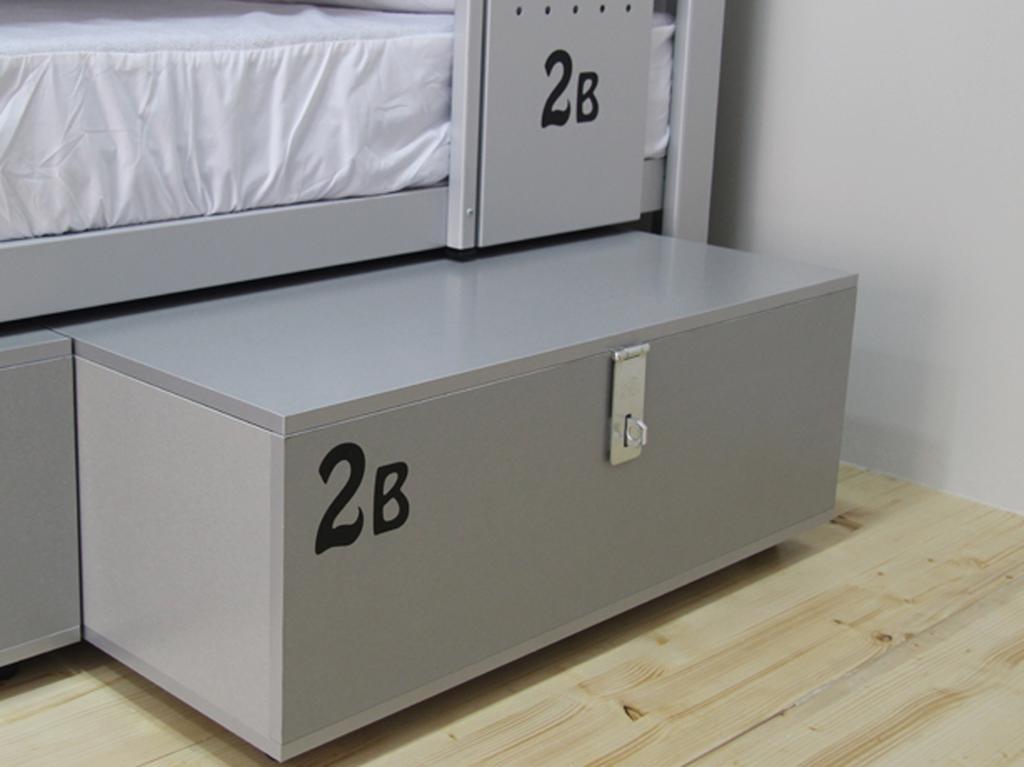 Bed in een Gemengde Slaapzaal met 6 Bedden